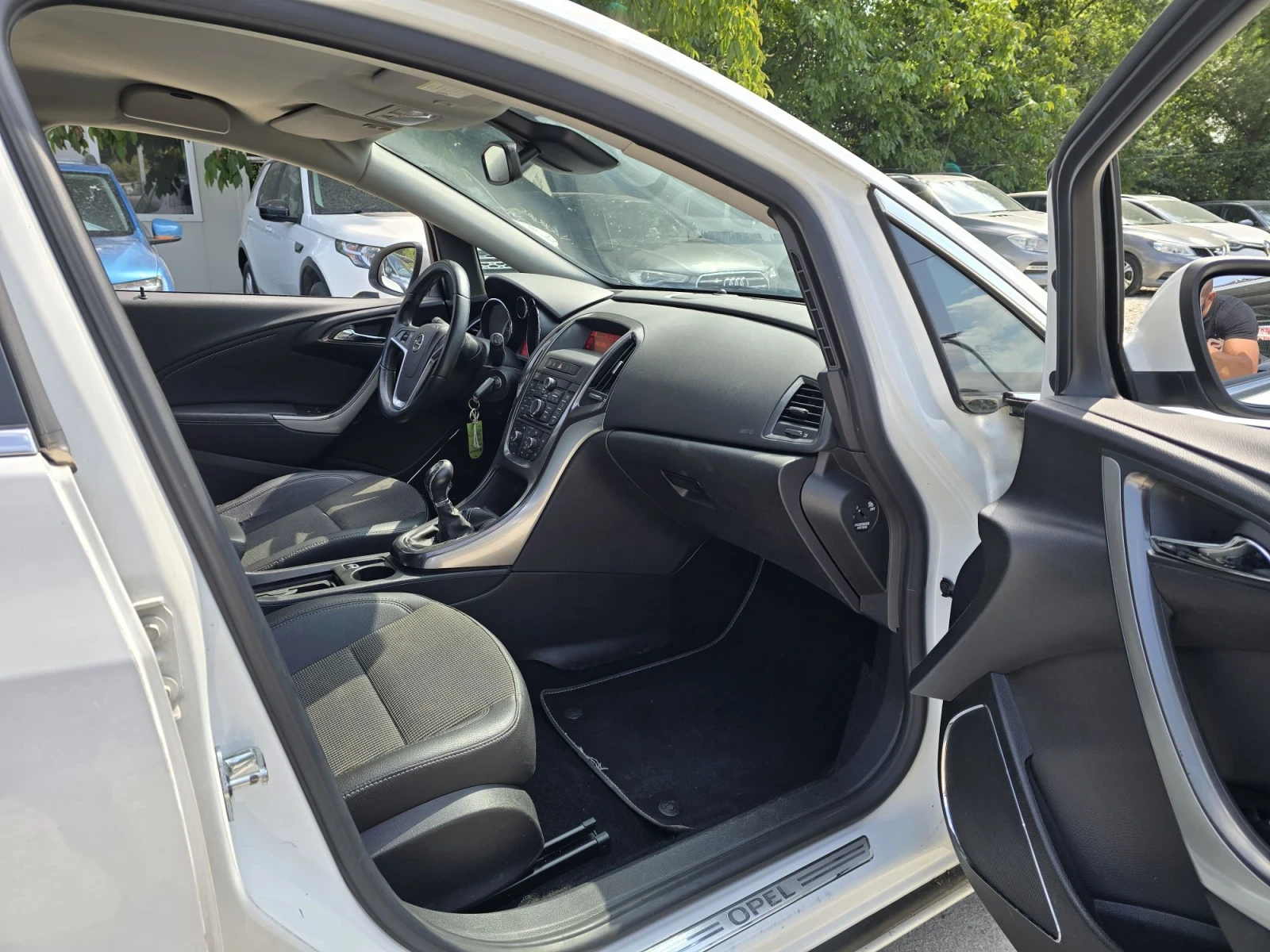 Opel Astra 1.6cdti 110к.с Проблем в мотора, снимка 13 - Автомобили и джипове - 53678960