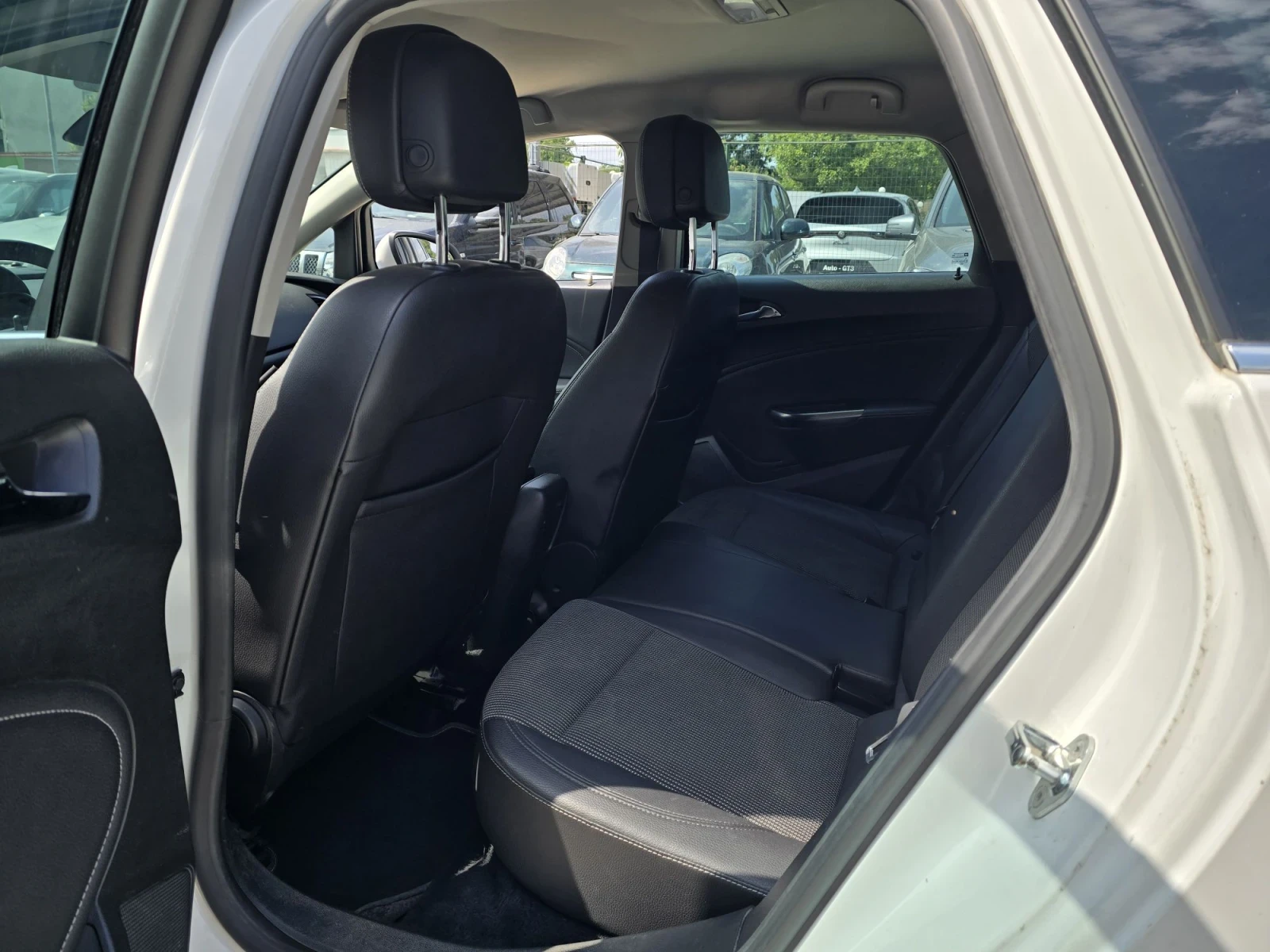 Opel Astra 1.6cdti 110к.с Проблем в мотора, снимка 11 - Автомобили и джипове - 53678960
