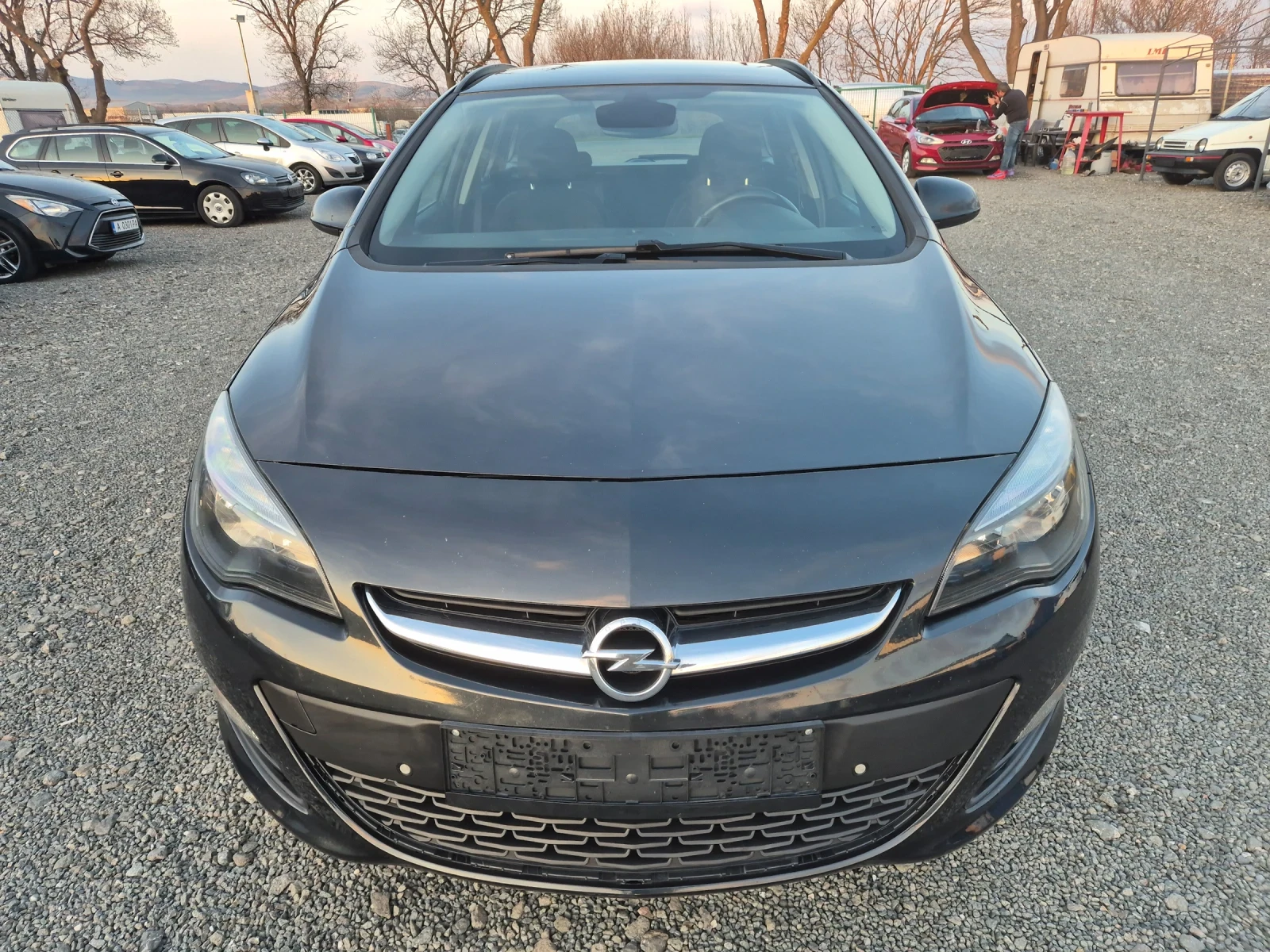 Opel Astra 2015г., снимка 2 - Автомобили и джипове - 53939078