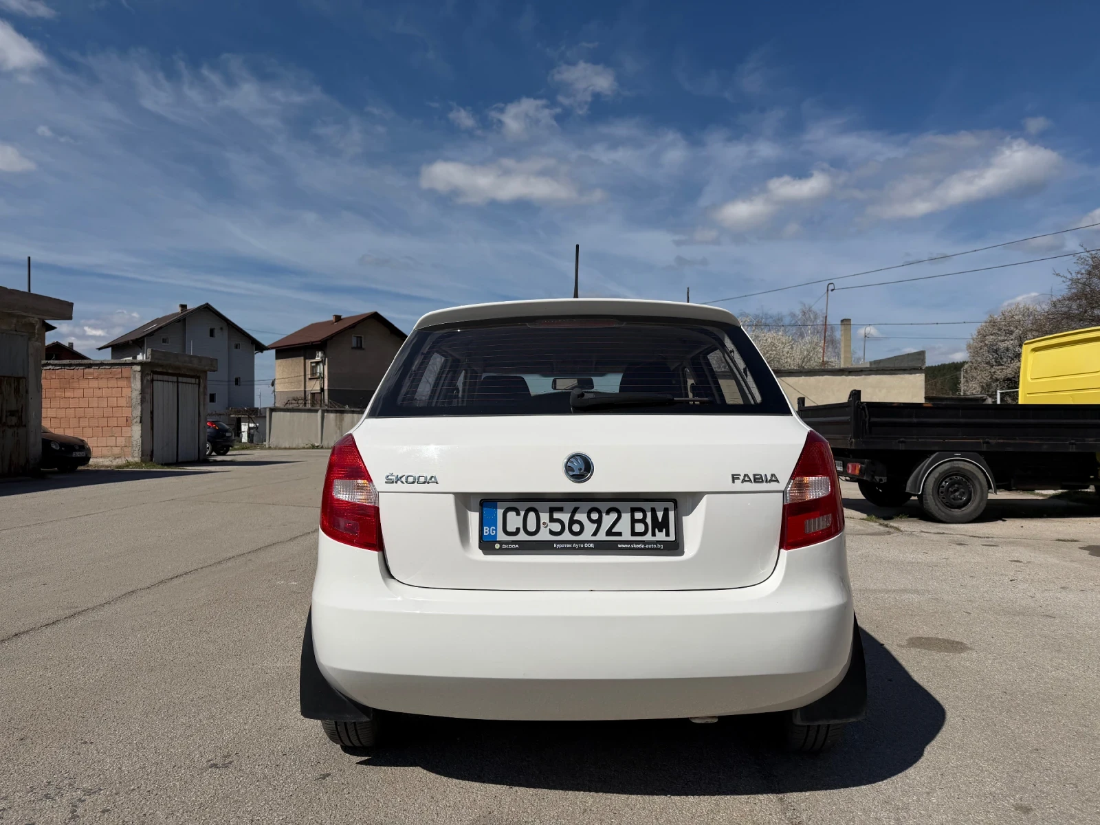 Skoda Fabia 1, 6TDI-123000км.-ПървиСобственик-НОВА, снимка 10 - Автомобили и джипове - 54328638