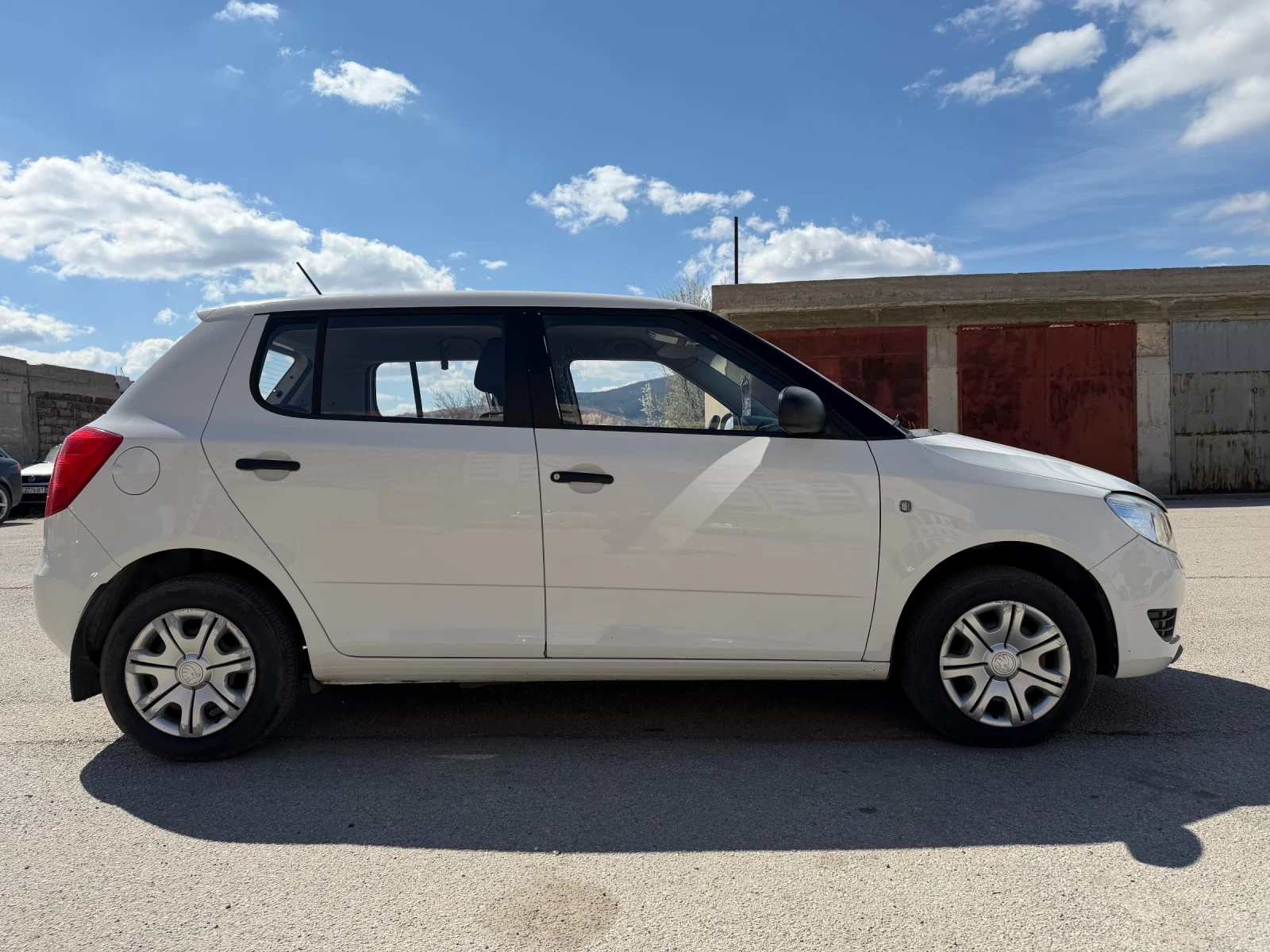 Skoda Fabia 1, 6TDI-123000км.-ПървиСобственик-НОВА, снимка 11 - Автомобили и джипове - 54328638
