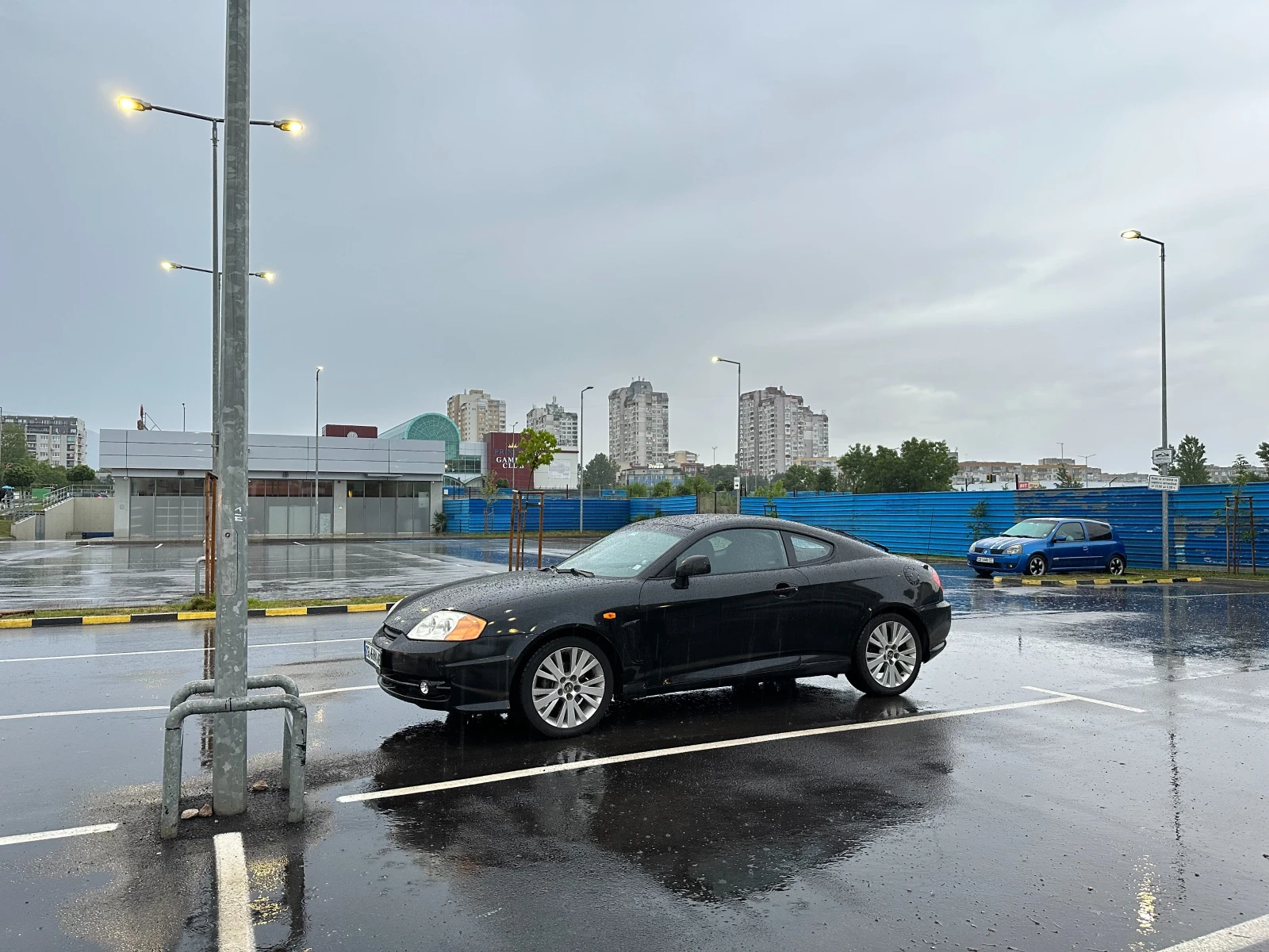 Hyundai Coupe, снимка 5 - Автомобили и джипове - 54157355