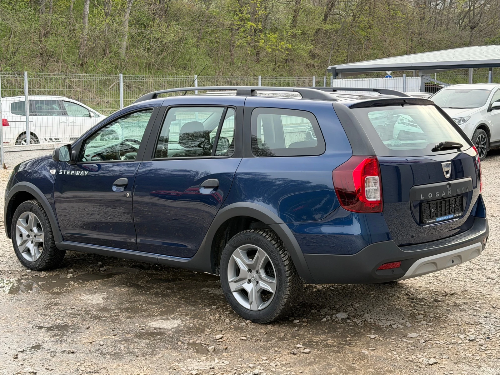Dacia Logan BENZIN* STEPWAY* FACE* EVRO6, снимка 6 - Автомобили и джипове - 54207084