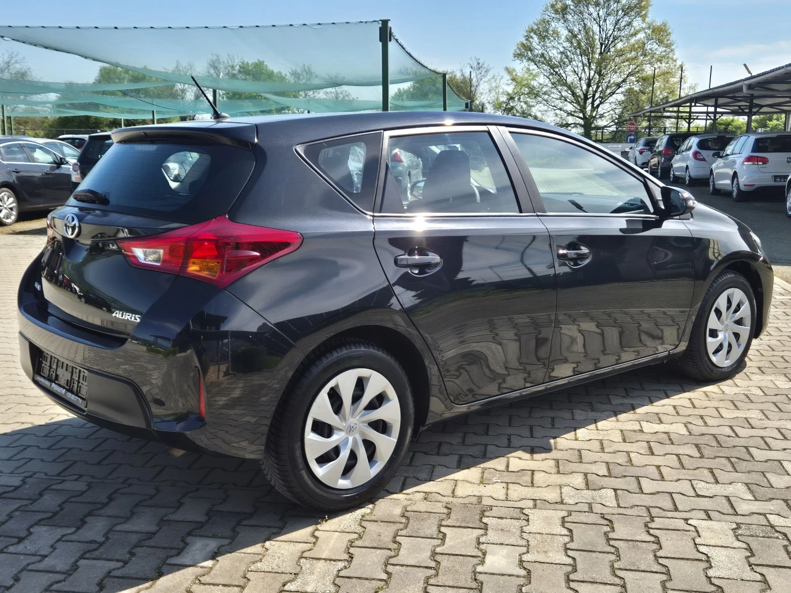 Toyota Auris 1.4D4D 90к.с., снимка 7 - Автомобили и джипове - 54303184