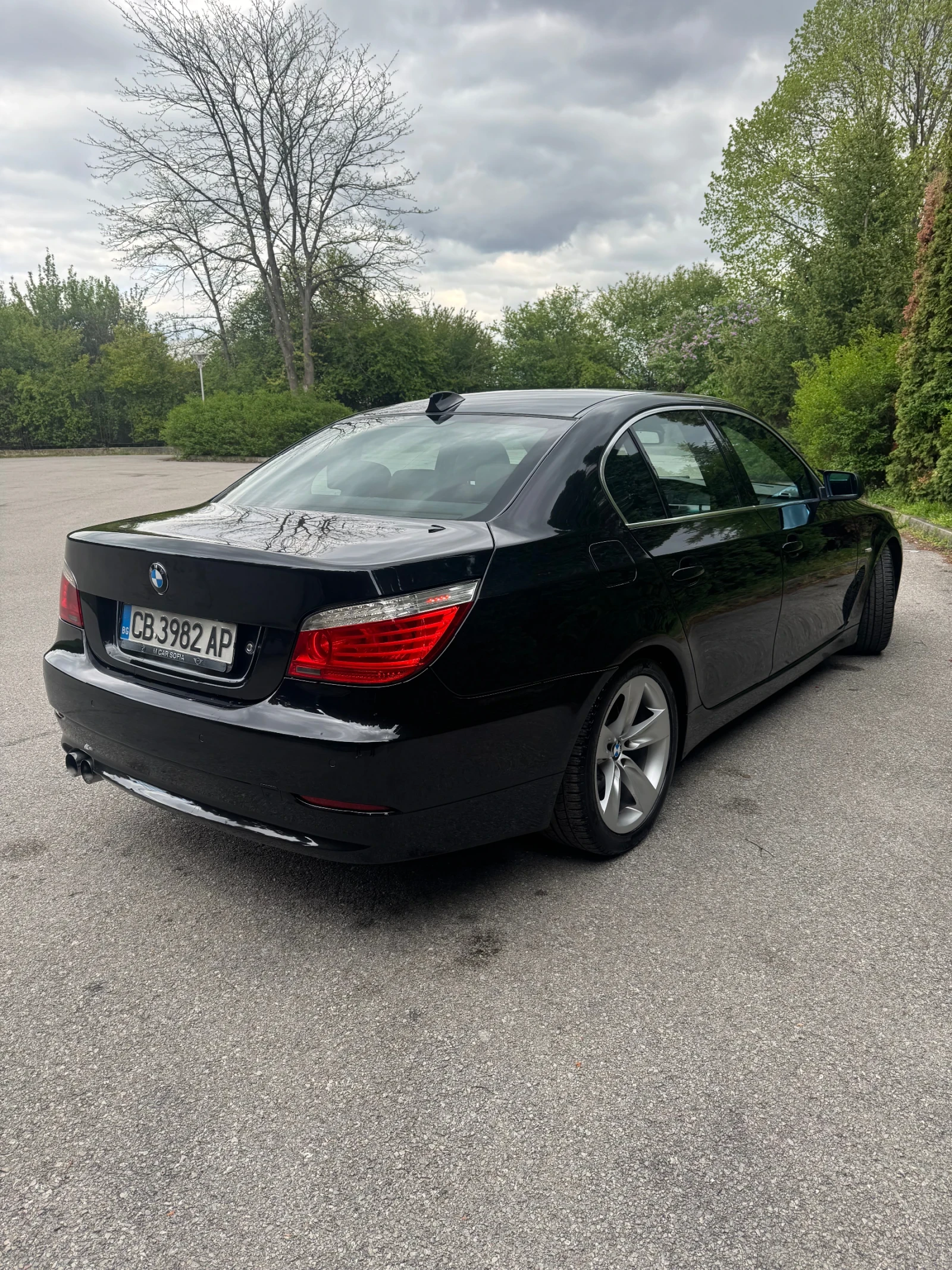 BMW 520, снимка 6 - Автомобили и джипове - 54384793