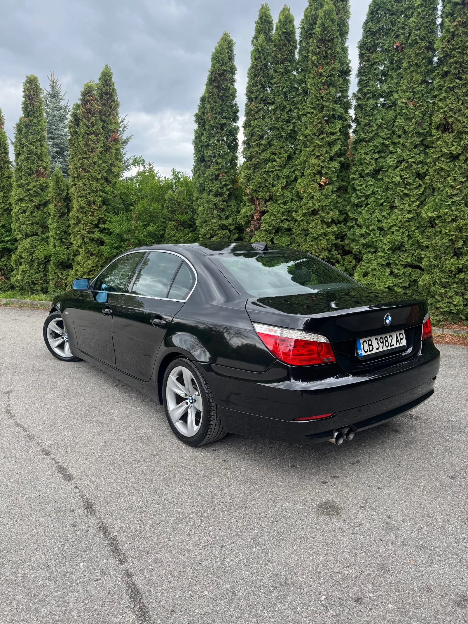 BMW 520, снимка 4 - Автомобили и джипове - 54384793