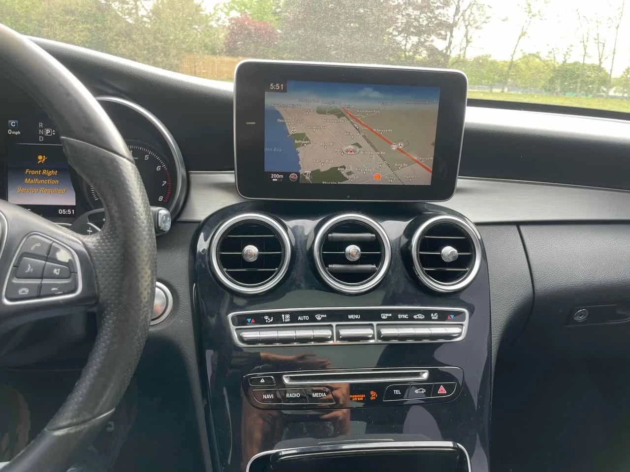 Mercedes-Benz C 300 * FULL AMG PACK* BUCKET SEATS* CARBON* ГЕНЕРАЦИЯ* , снимка 10 - Автомобили и джипове - 54641780