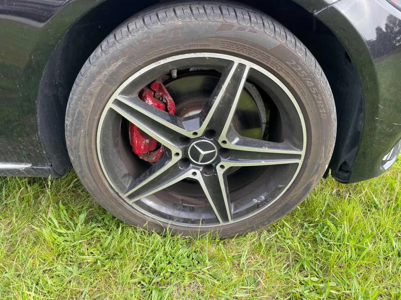Mercedes-Benz C 300 * FULL AMG PACK* BUCKET SEATS* CARBON* ГЕНЕРАЦИЯ* , снимка 16 - Автомобили и джипове - 54641780