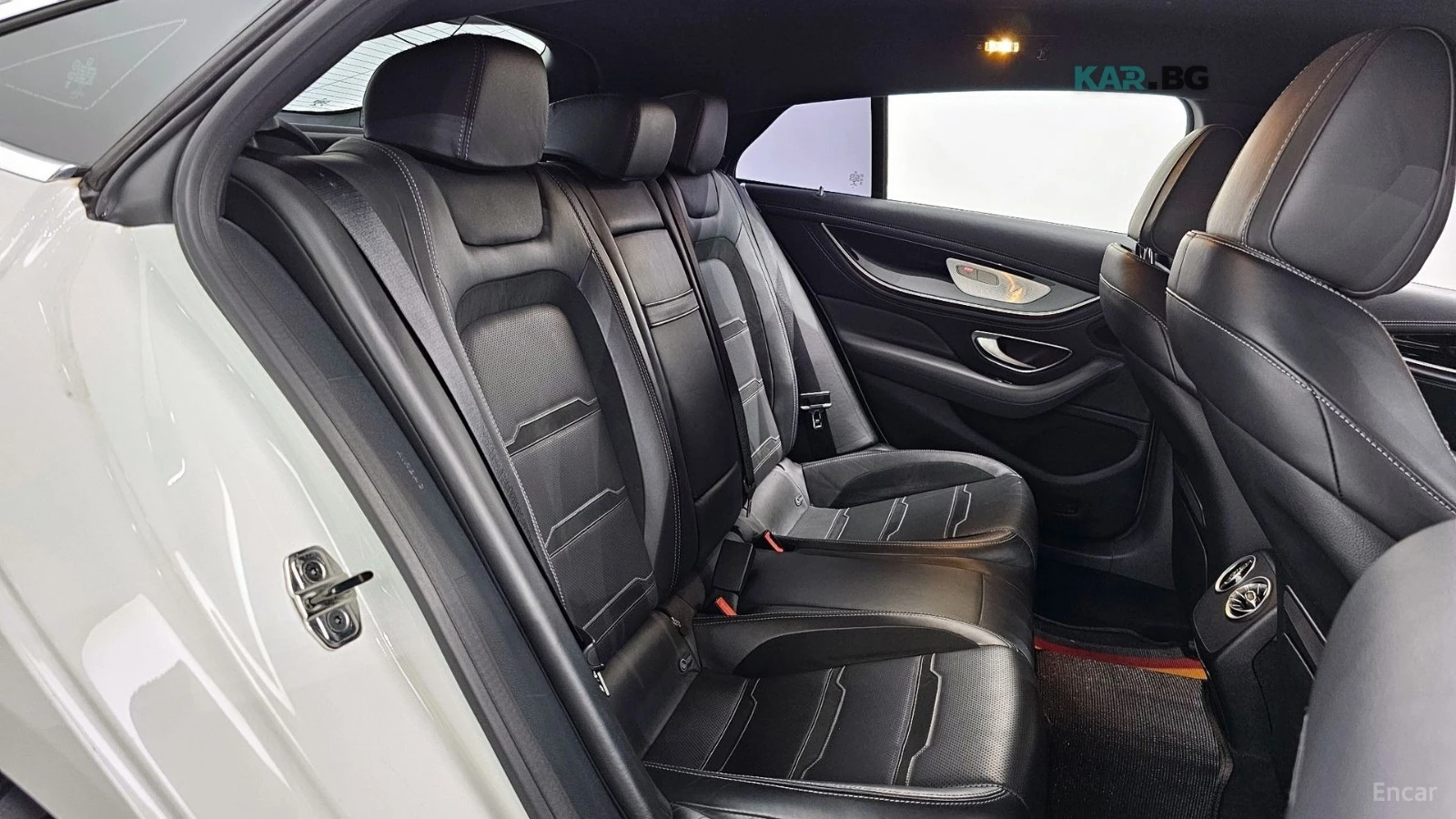 Mercedes-Benz AMG GT 43* 4MATIC* ОБДУХВАНЕ* ПОДГРЕВ* 360* BURMESTER* , снимка 10 - Автомобили и джипове - 54791747