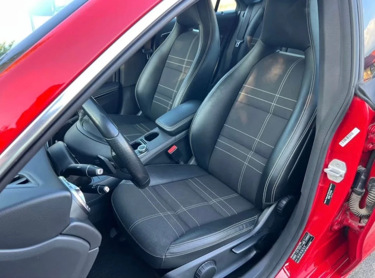 Mercedes-Benz CLA 220 CDI* LED* NAVI* ПОДГРЕВ* САМОПАРКИРАНЕ, снимка 7 - Автомобили и джипове - 54798326