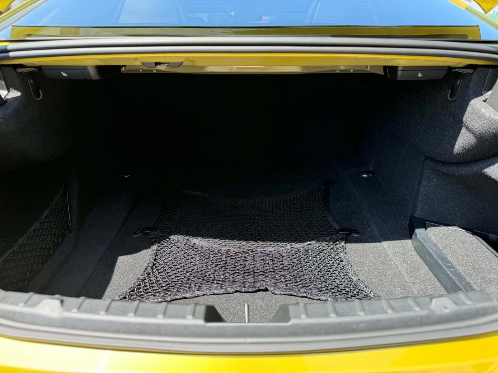 BMW M4 Competition LCI Austin Yellow EU, снимка 14 - Автомобили и джипове - 55298706