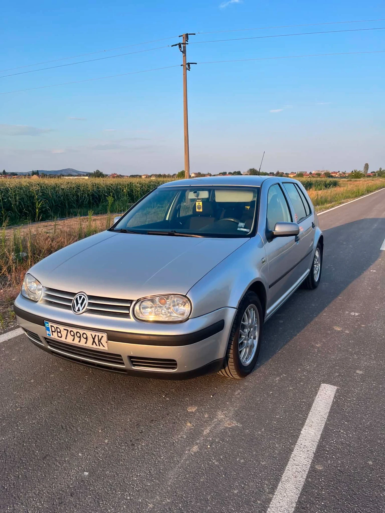 VW Golf, снимка 3 - Автомобили и джипове - 55440750