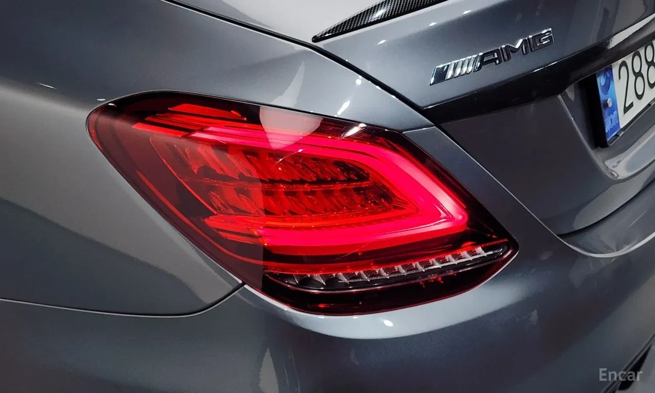 Mercedes-Benz C 43 AMG Facelift | Digital Dash | 360 | Heads UP, снимка 4 - Автомобили и джипове - 55589480