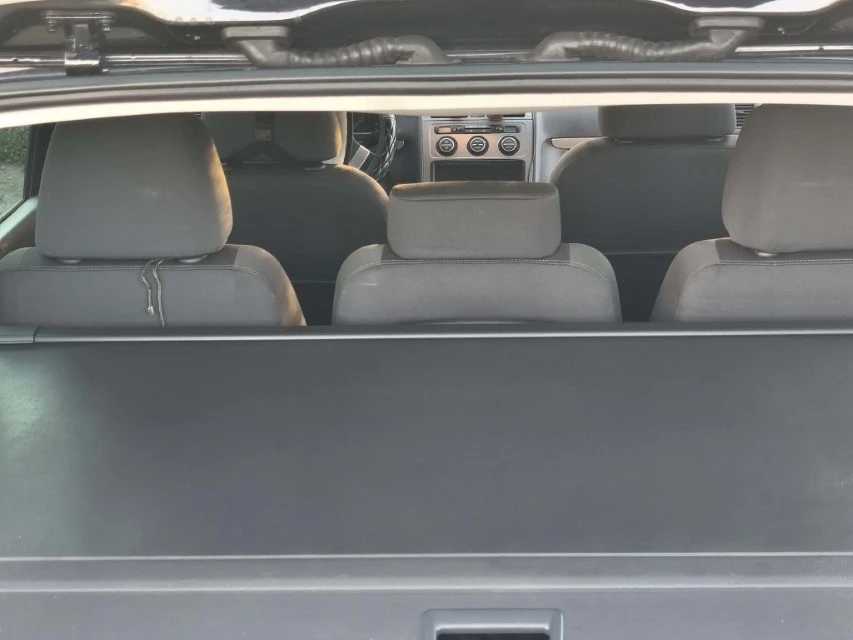 VW Touran, снимка 12 - Автомобили и джипове - 55602949