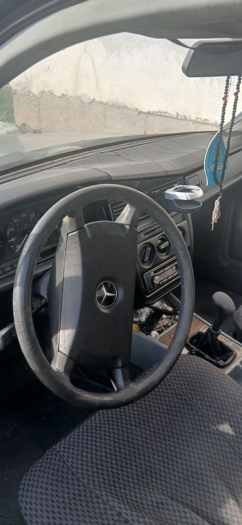 Mercedes-Benz 190, снимка 5 - Автомобили и джипове - 56136681