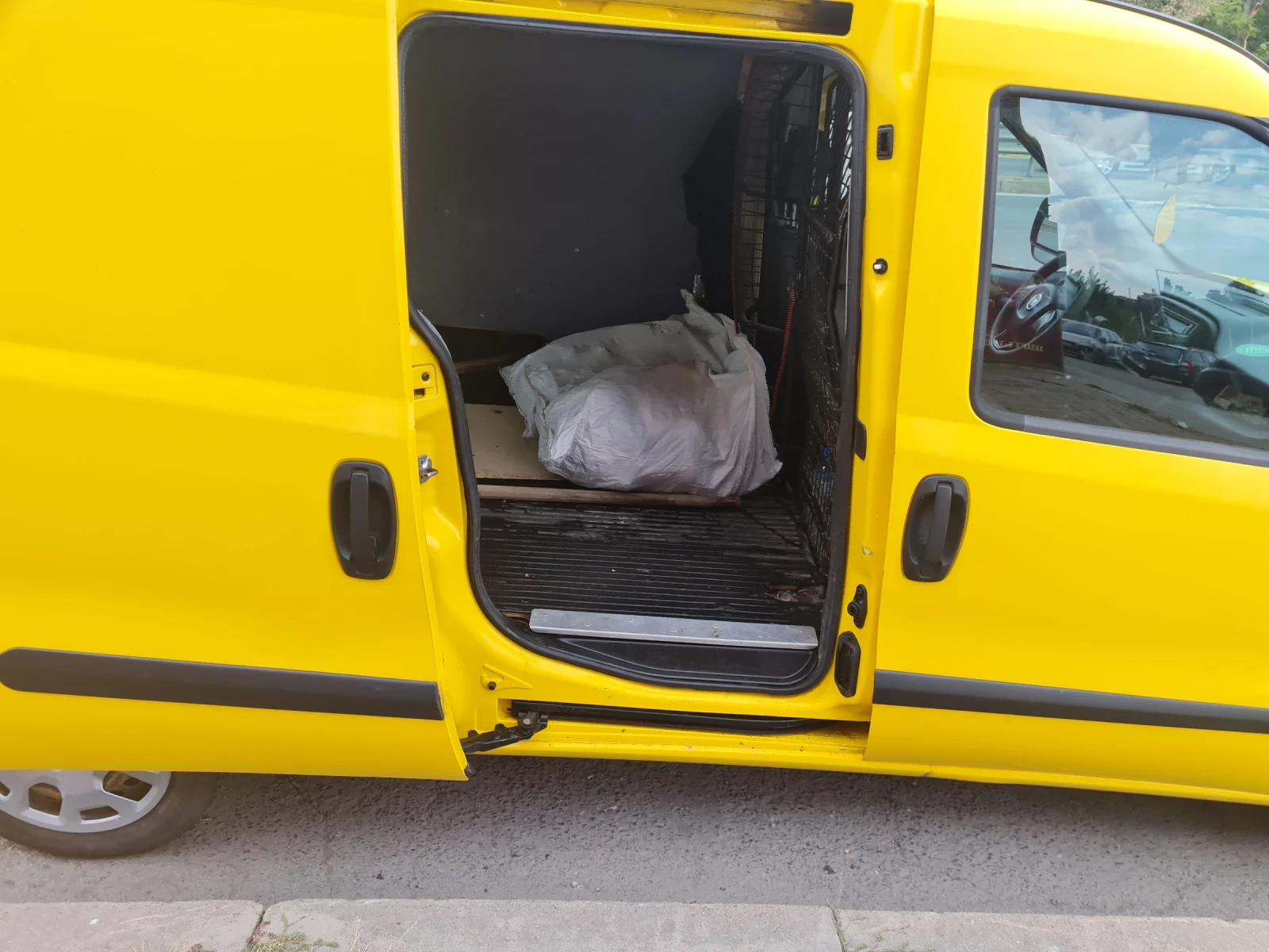 Fiat Doblo, снимка 4 - Автомобили и джипове - 56253133