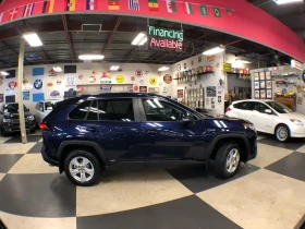 Toyota Rav4 XLE HYBRID AWD PANO CAMERA ACC CARPLAY KEYLESS, снимка 8