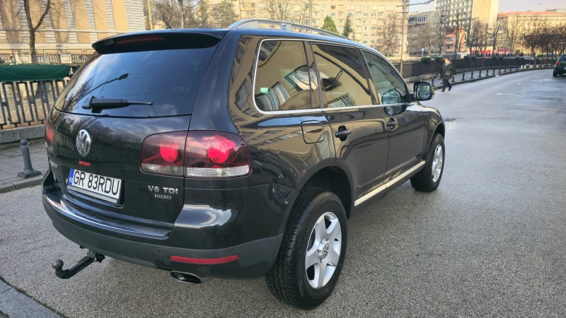 VW Touareg, снимка 5 - Автомобили и джипове - 48278169