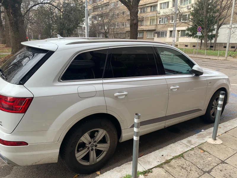 Audi Q7, снимка 6 - Автомобили и джипове - 48292670