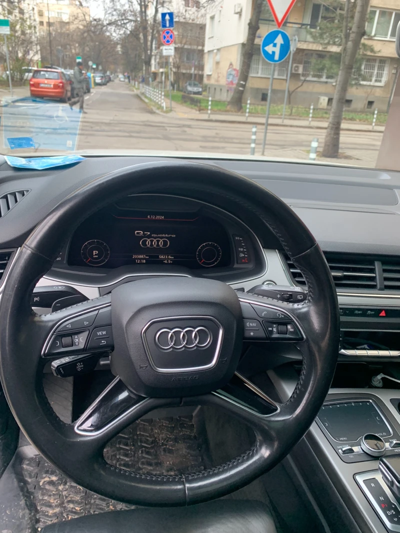 Audi Q7, снимка 3 - Автомобили и джипове - 48292670