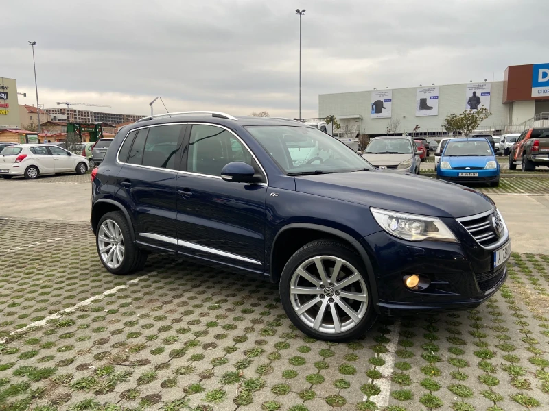 VW Tiguan 2.0TDI 4x4 R-Line Автоматик Обслужен, снимка 3 - Автомобили и джипове - 48334889