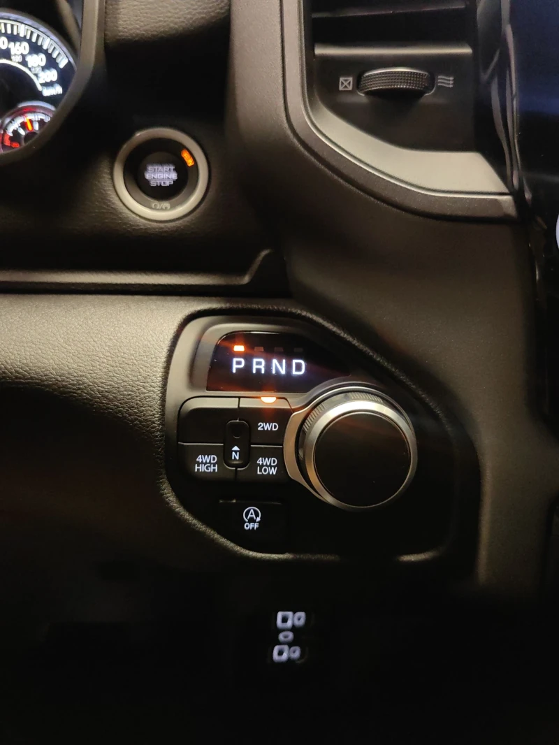 Dodge RAM 1500 3.6* LIMITED* E-TORQUE* 16000KM* ЧИСТО НОВ* , снимка 9 - Автомобили и джипове - 51455709