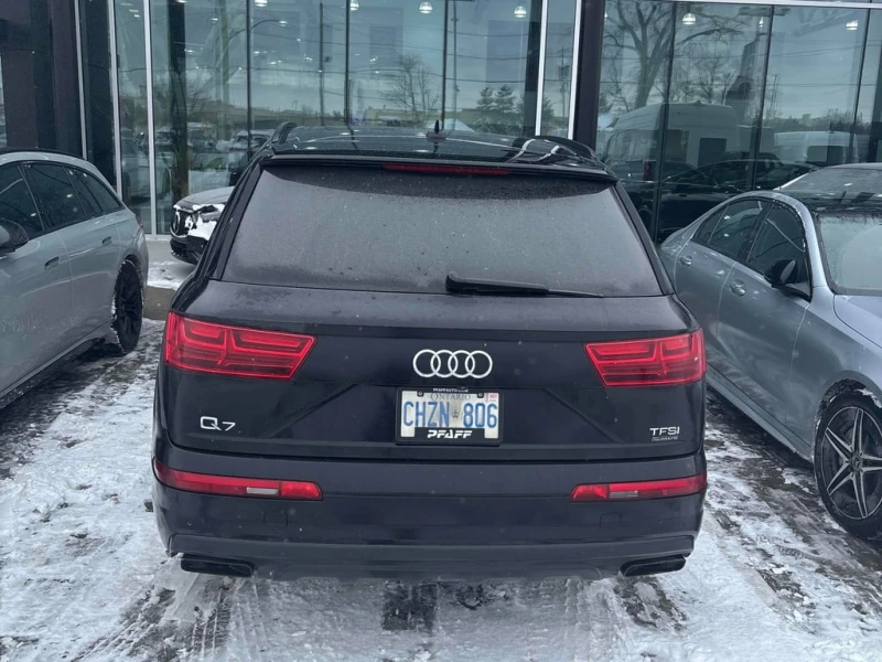 Audi Q7 * Technik * CARFAX * БЕЗ ПЪРВОНАЧАЛНА ВНОСКА, снимка 4 - Автомобили и джипове - 53125809