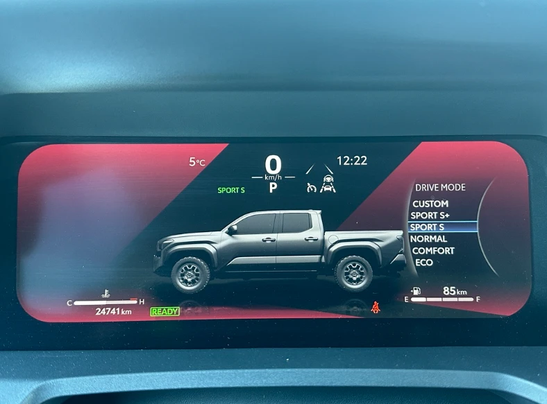 Toyota Tacoma LIMITED | HYBRID | 14INCH TOUCH SCREEN | JBL, снимка 12 - Автомобили и джипове - 54483250