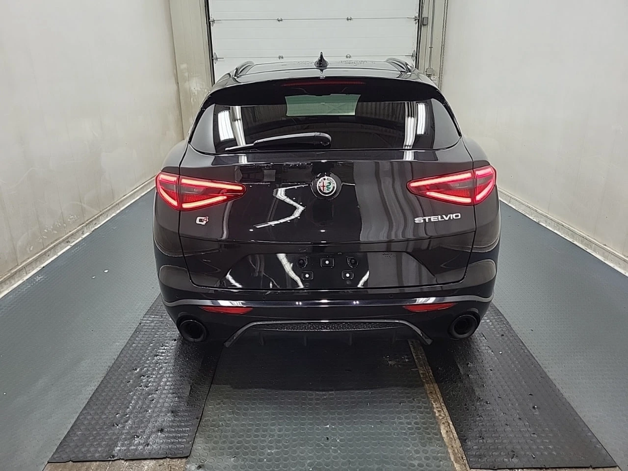 Alfa Romeo Stelvio VELOCE* CARFAX* АВТОФИНАНС БЕЗ ПЪРВОНАЧАЛНА ВНОСКА - изображение 7