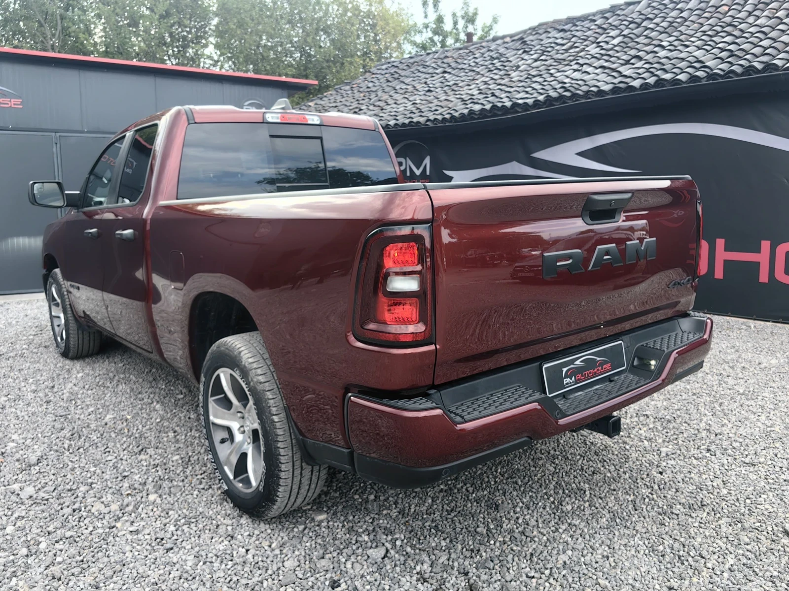 Dodge RAM 1500 5.7* V8* LIMITED* E-TORQUE* 16000KM* ЧИСТО НОВ*  - изображение 3