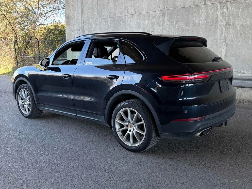 Porsche Cayenne * AWD * CARFAX * БЕЗ ПЪРВОНАЧАЛНА ВНОСКА - изображение 3