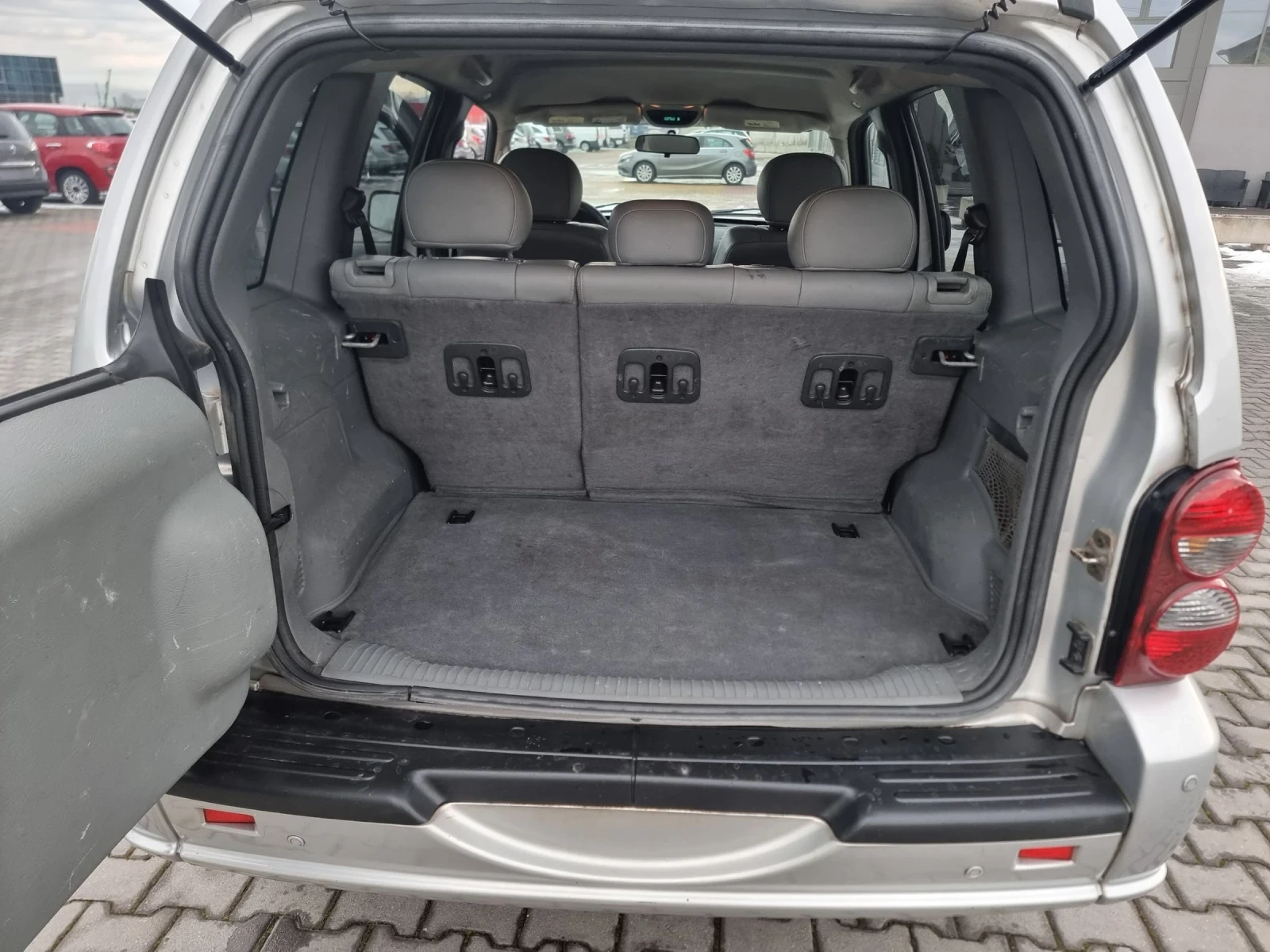 Jeep Cherokee 2.8 CRD | Mobile.bg � ����������� 14
