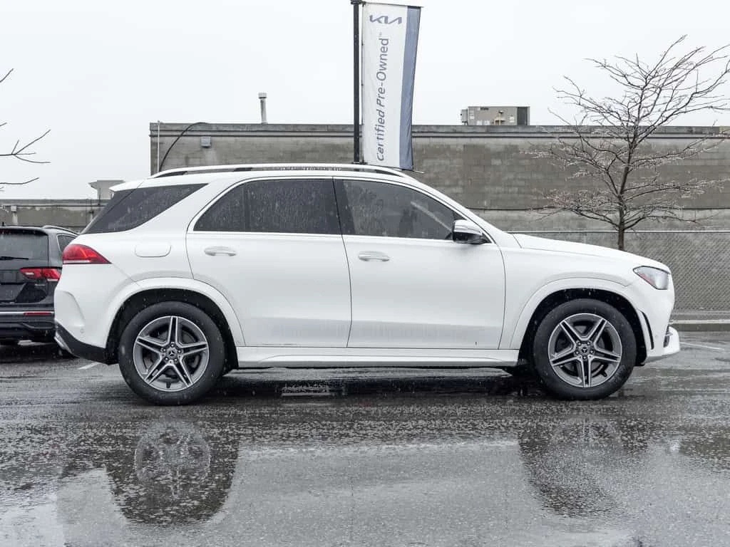 Mercedes-Benz GLE * 350 | 4MATIC | FULLY LOADED | LOW KMS | * CARFAX, снимка 4 - Автомобили и джипове - 54124529