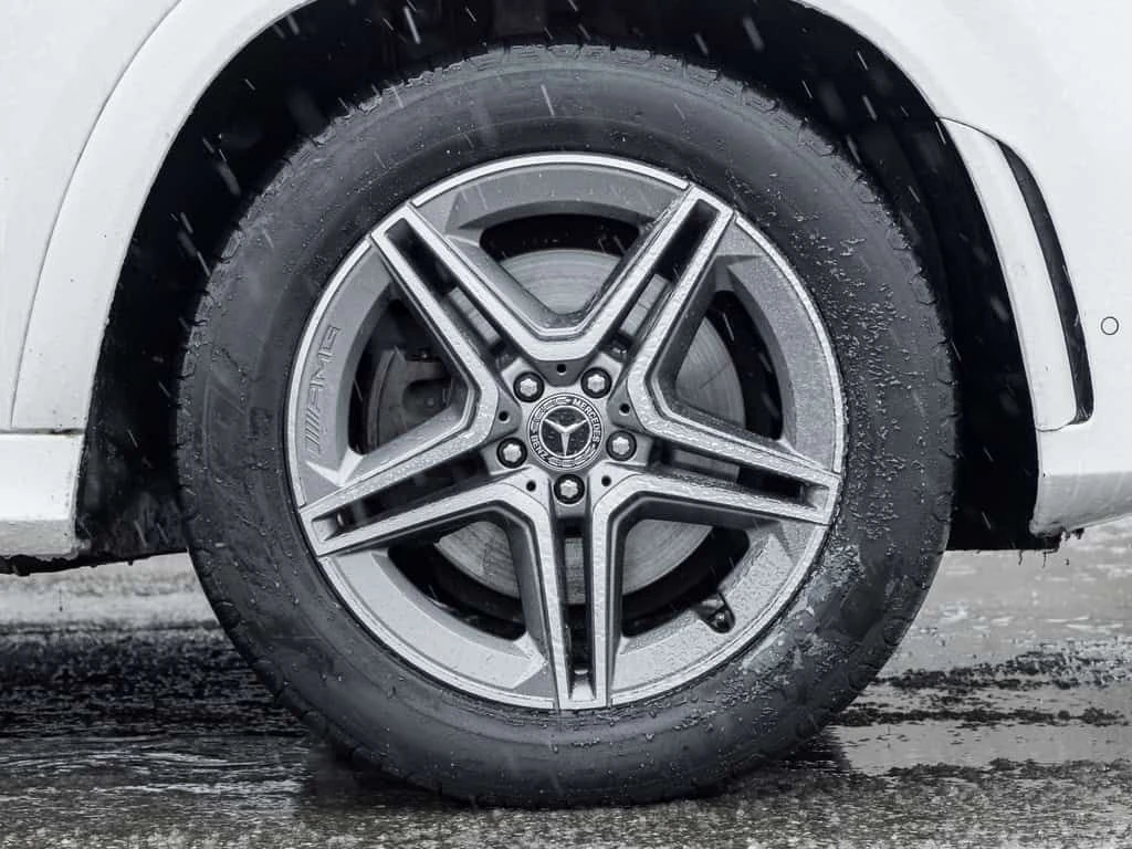 Mercedes-Benz GLE * 350 | 4MATIC | FULLY LOADED | LOW KMS | * CARFAX, снимка 5 - Автомобили и джипове - 54124529