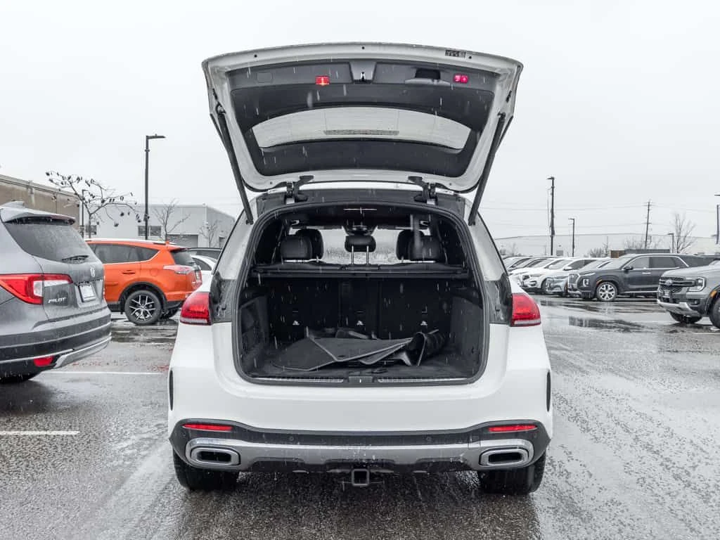 Mercedes-Benz GLE * 350 | 4MATIC | FULLY LOADED | LOW KMS | * CARFAX, снимка 8 - Автомобили и джипове - 54124529