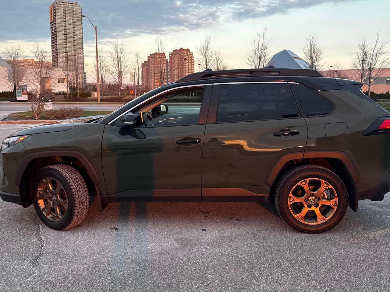 Toyota Rav4  Hybrid XLE /CAMERA/��������  | Mobile.bg � ����������� 2