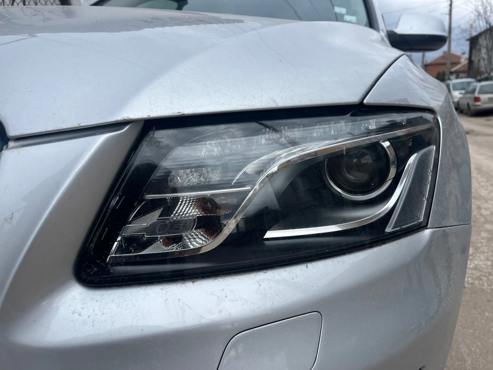 Audi Q5 2.0 TDI, снимка 4 - Автомобили и джипове - 54293646