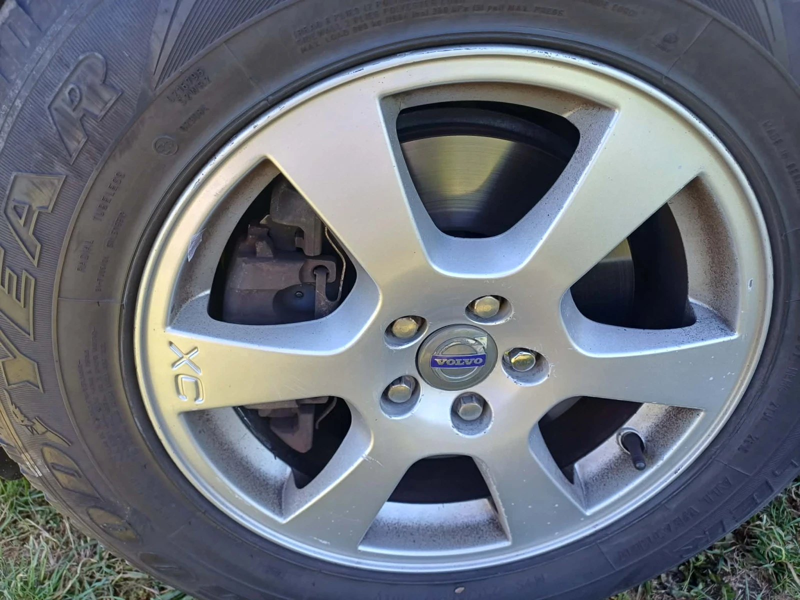 Volvo XC60, снимка 12 - Автомобили и джипове - 54555390