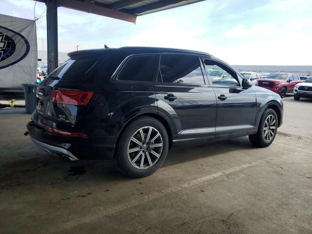 Audi Q7 3.0l Premium Plus, снимка 3 - Автомобили и джипове - 54881773