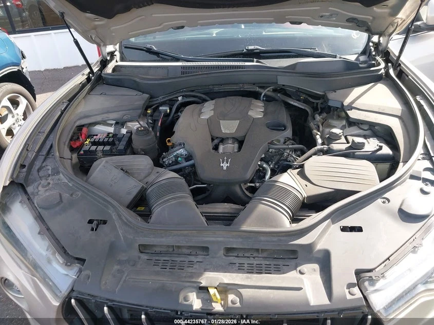 Maserati Levante 3.0l, снимка 10 - Автомобили и джипове - 54958773