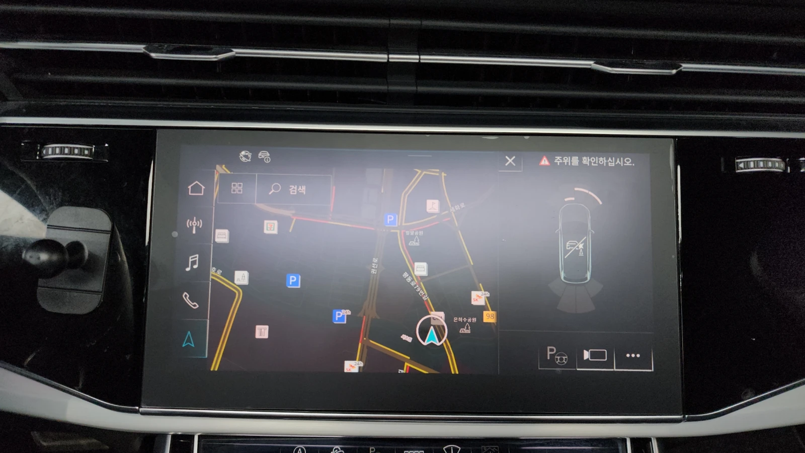 Audi Q7 MATRIX* DIS* S-LINE* PANO* ОБДУХ* HUD* МАСАЖ* 360*, снимка 11 - Автомобили и джипове - 55087047