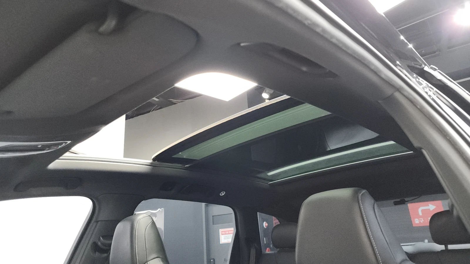 Audi Q7 MATRIX* DIS* S-LINE* PANO* ОБДУХ* HUD* МАСАЖ* 360*, снимка 14 - Автомобили и джипове - 55087047