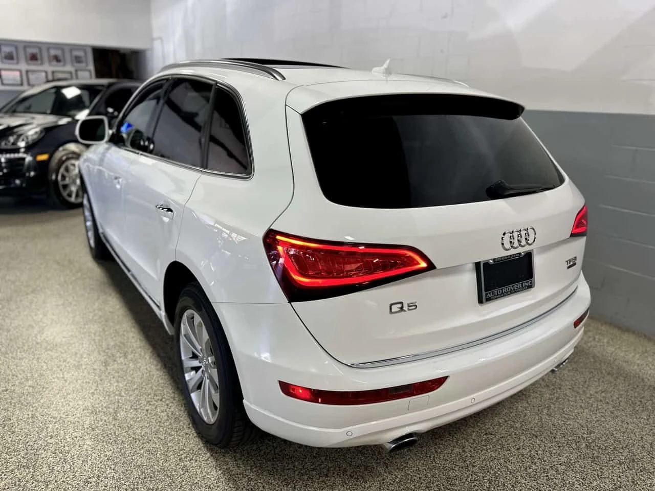 Audi Q5 * QUATTRO PROGRESSIV 2.0T/NAVIGATION/LEATHER/KEYLE, снимка 5 - Автомобили и джипове - 55153823