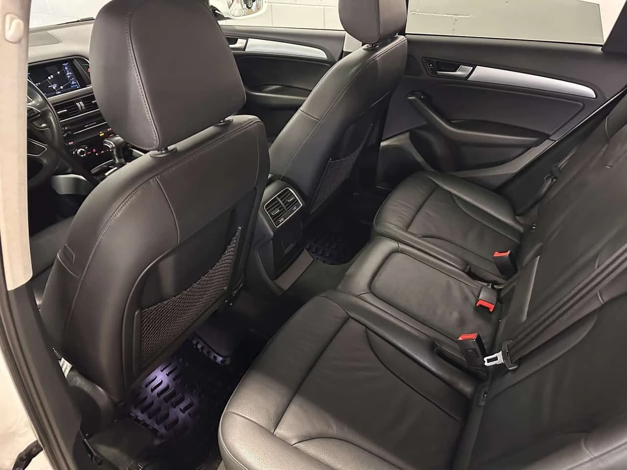 Audi Q5 * QUATTRO PROGRESSIV 2.0T/NAVIGATION/LEATHER/KEYLE, снимка 15 - Автомобили и джипове - 55153823