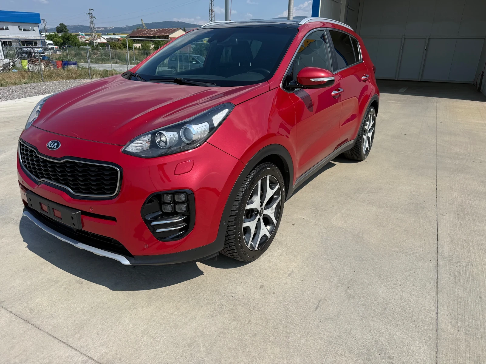 Kia Sportage 1.7 CRDI GT-LINE, снимка 3 - Автомобили и джипове - 55420093