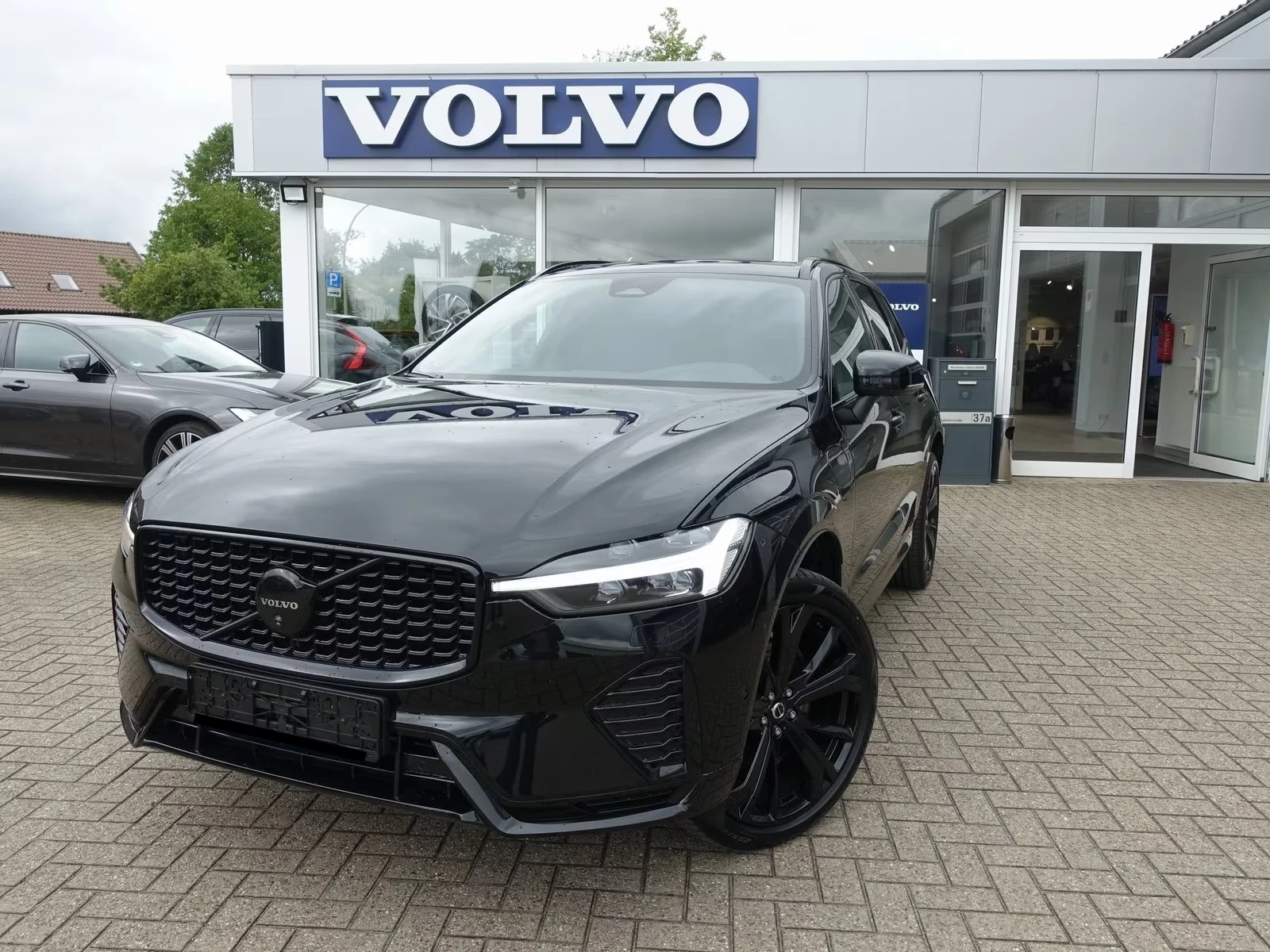 Volvo XC60 NEW 2026 T6 AWD Black Edition Plus