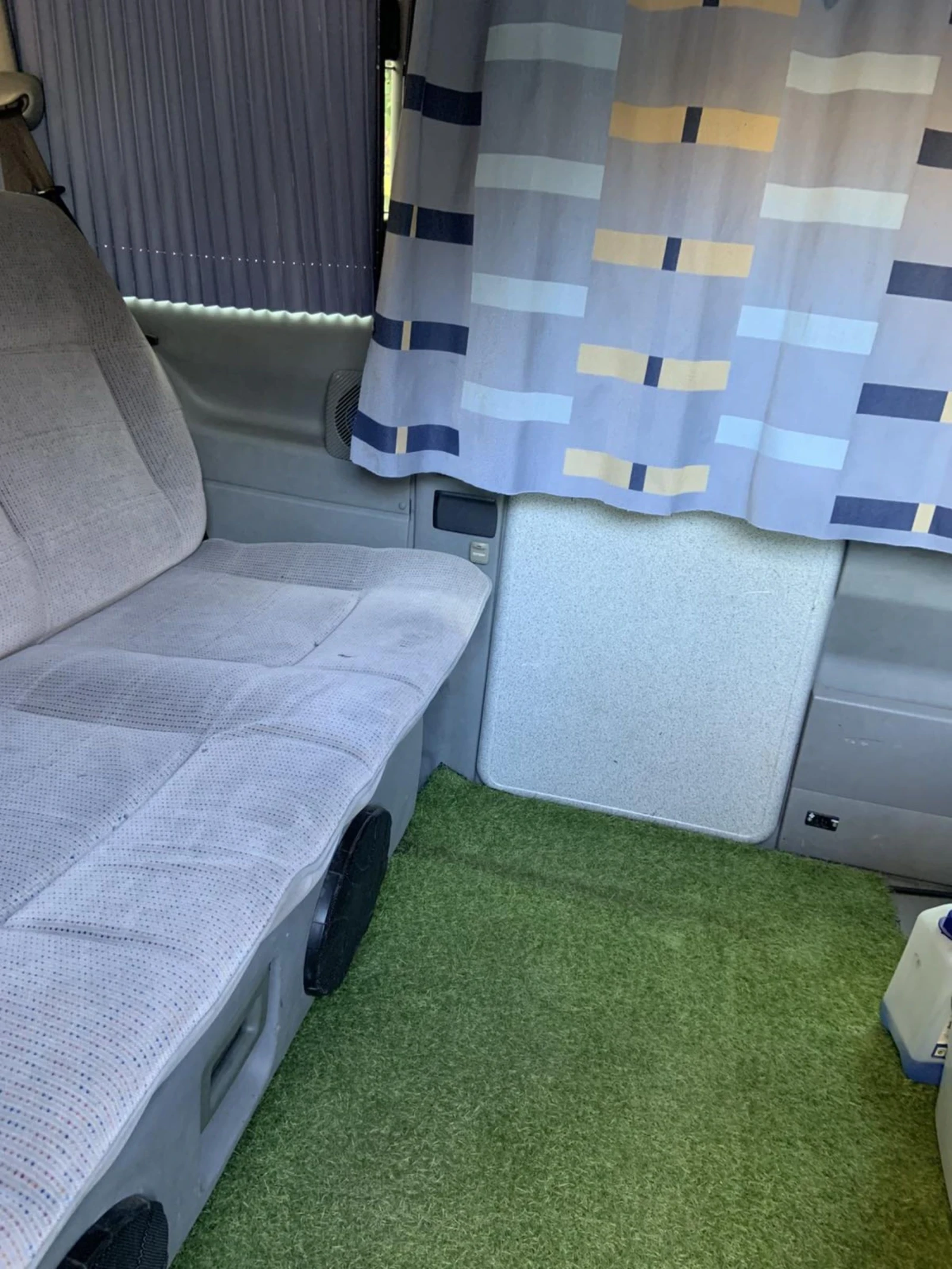 VW T4 Минибус, снимка 8 - Бусове и автобуси - 54678088