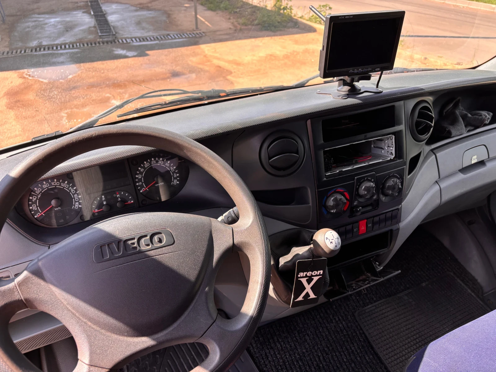 Iveco Daily, снимка 6 - Бусове и автобуси - 54699445