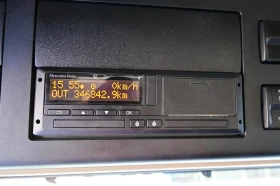 Mercedes-Benz Actros 1843 Борд, сервизна книжка, снимка 14