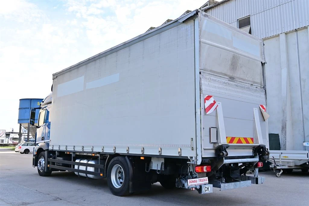 Mercedes-Benz Actros 1843 Борд, сервизна книжка, снимка 4 - Камиони - 54200294